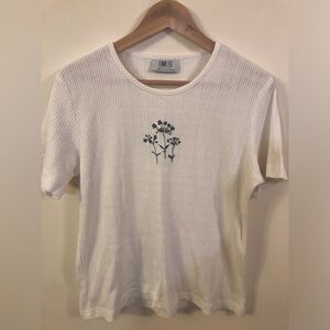 Lana Lee Petite Vintage Embroidered White T-Shirt